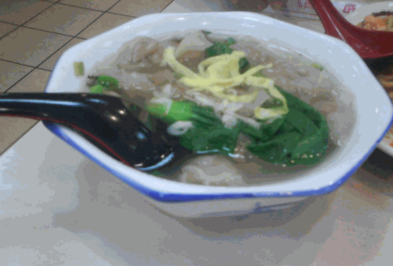 玲珑代理馄钝