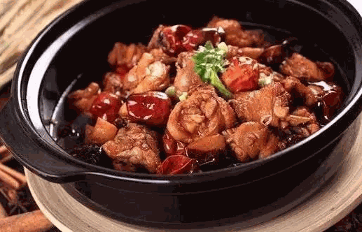 莽娃重庆鸡公煲