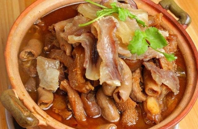 牛骨牛杂煲