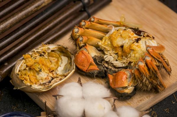 红膏大闸蟹