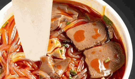 润味鸭血粉丝汤