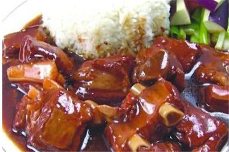 沸腾玖玖排骨米饭