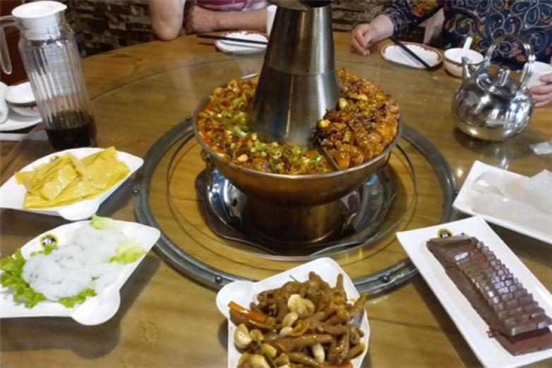 北龍牛蛙火锅