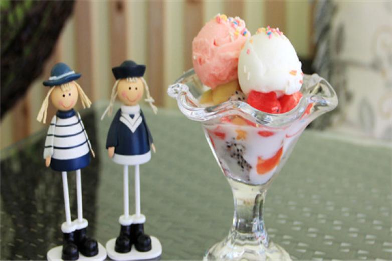 果堡水果冰淇淋