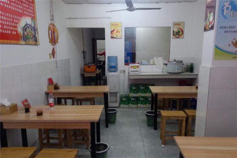 闻香黄焖鸡