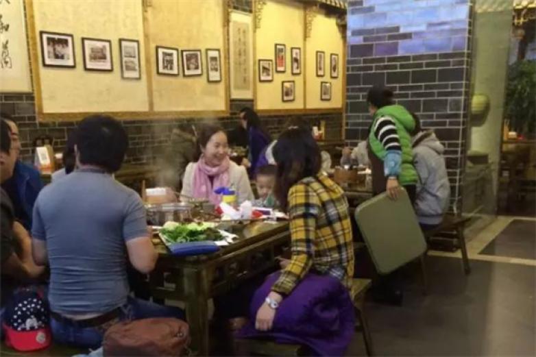 滋滋时尚小火锅