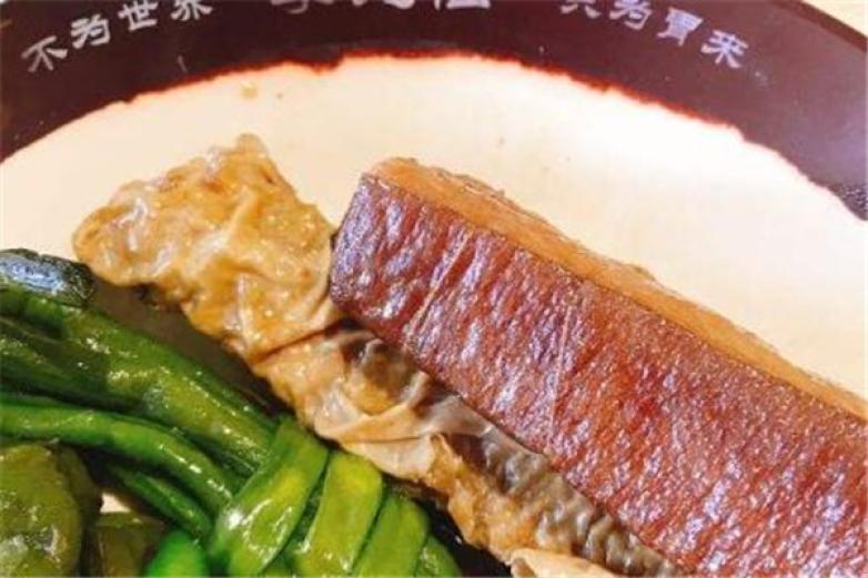 李九伯甏肉米饭