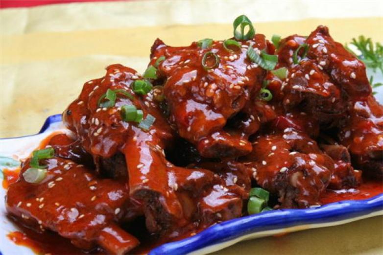 一品香卤肉饭