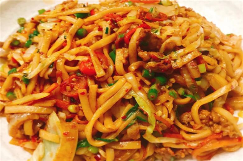 三毛炒粉