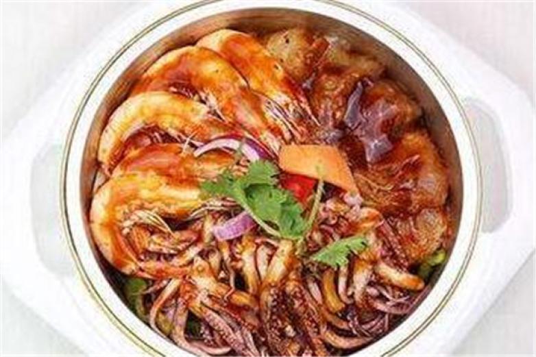 黄上煌三汁小焖锅