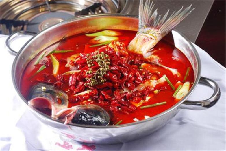 全鱼火锅
