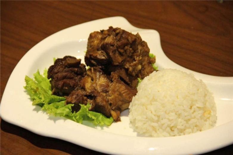 百味坊排骨米饭