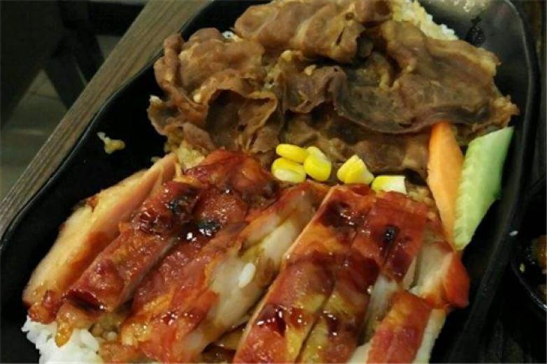 一桶三国快餐
