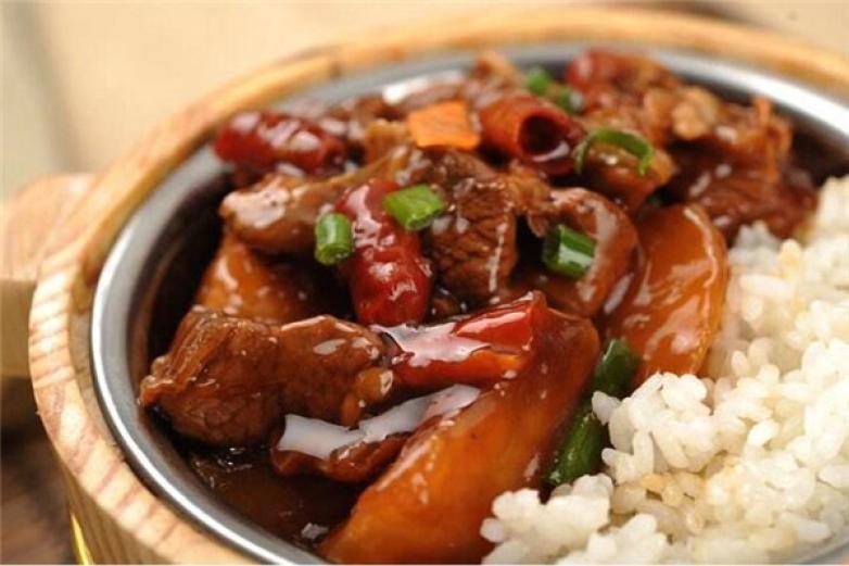 一品湘木桶饭