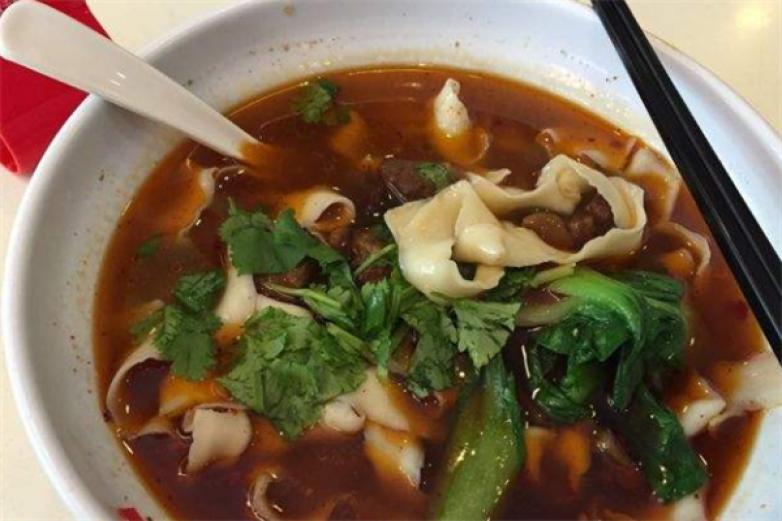 俏八方粉面