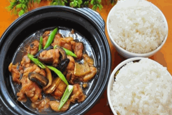 润天祥黄焖鸡米饭