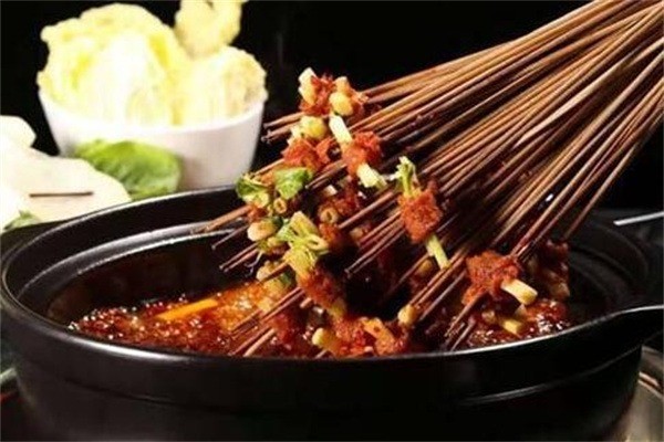 孙哥鸭肠王砂锅串串香