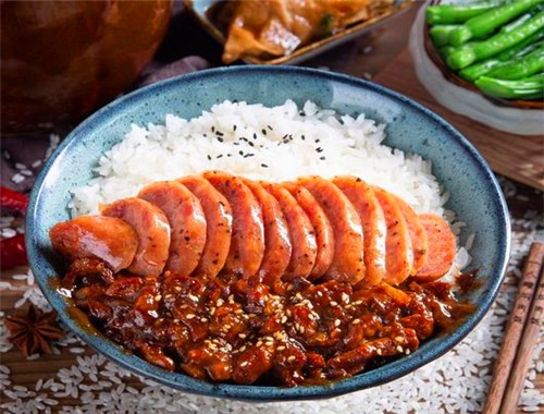 十八味蒸鲜焖肉饭