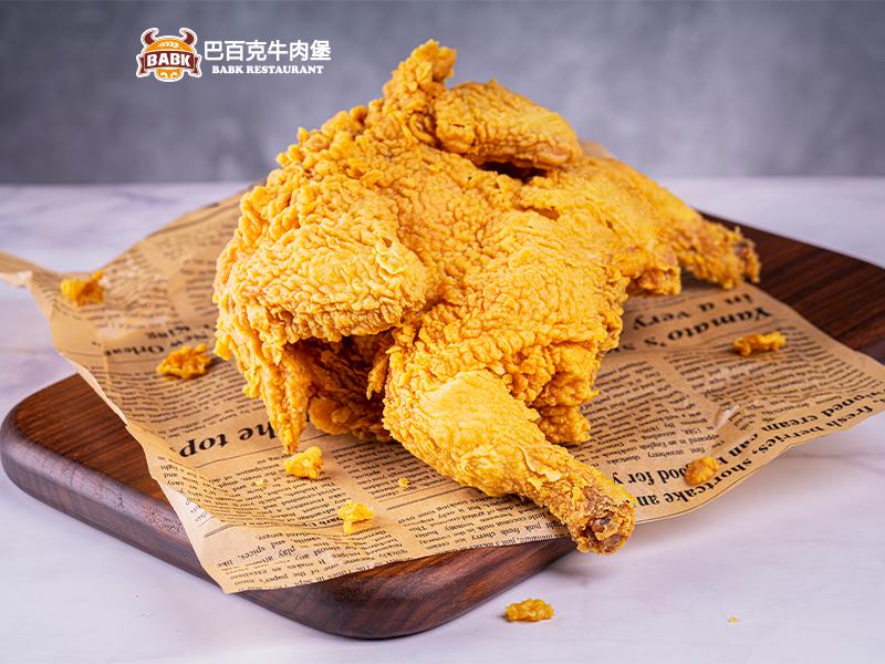 巴百克