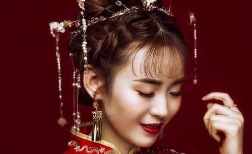 玲丽彩妆