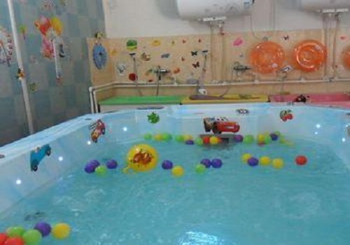 运动小子婴儿游泳馆