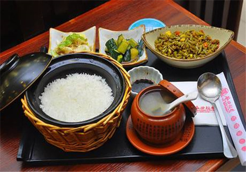 稻香永丰瓦锅饭
