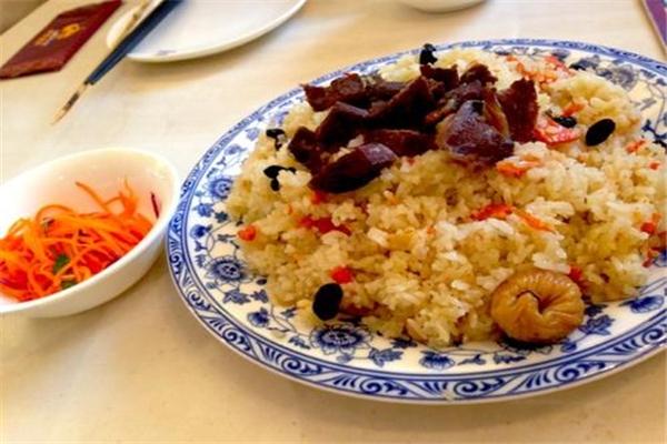 夏牧场风干肉抓饭