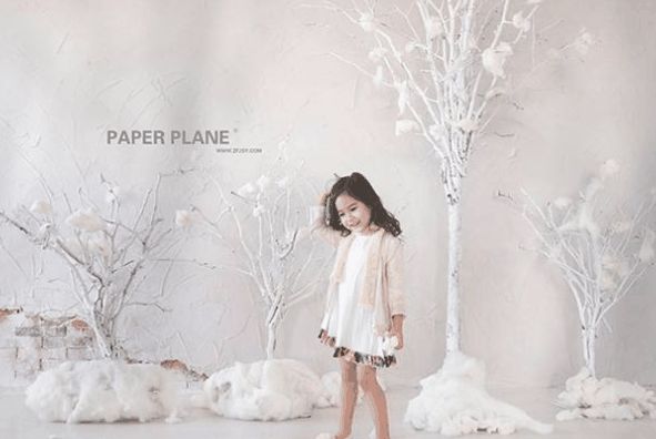 纸飞机儿童摄影