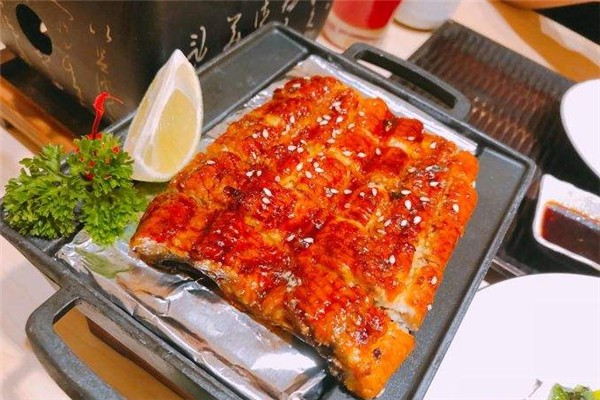鱼四季日本料理