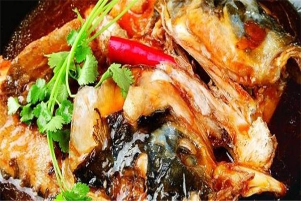 卢小鱼酸菜啵啵鱼