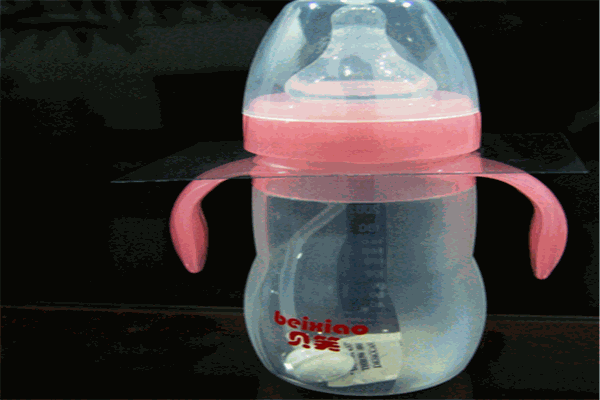 贝笑婴儿硅胶奶瓶加盟