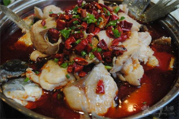 鼎中鱼精分鲜锅