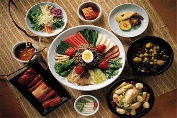 幸福时光韩式料理加盟