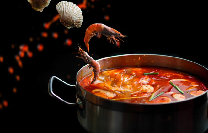 番疆番茄汤锅加盟条件是什么？